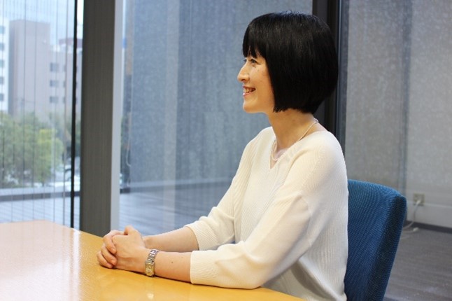 ビジネスサポート本部人財部(人財戦略)佐藤絵里さん