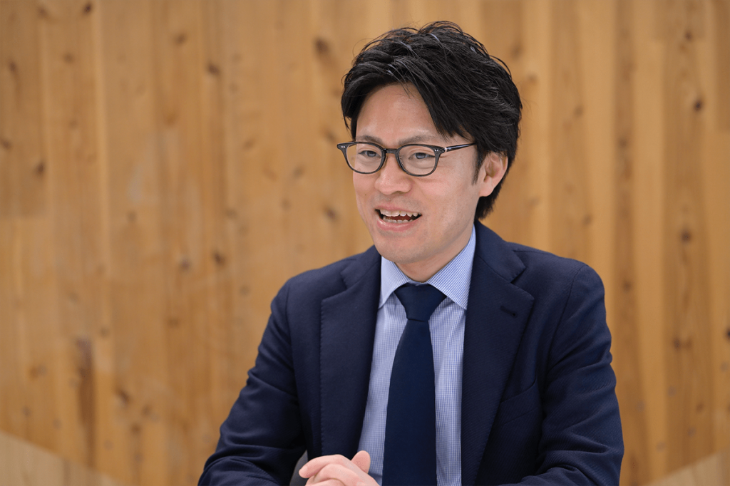 人事部人財開発グループの齊藤佑介さん
