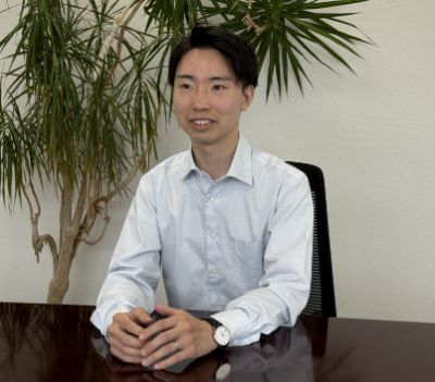 総務部 丸吉さん